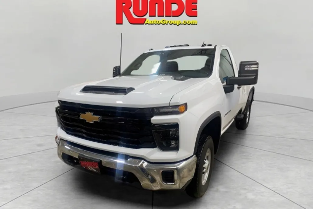 2025 Chevrolet Silverado 2500HD Work Truck photo 1
