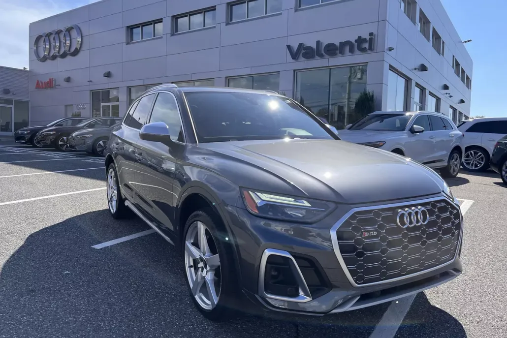 2022 Audi SQ5 Premium photo 1