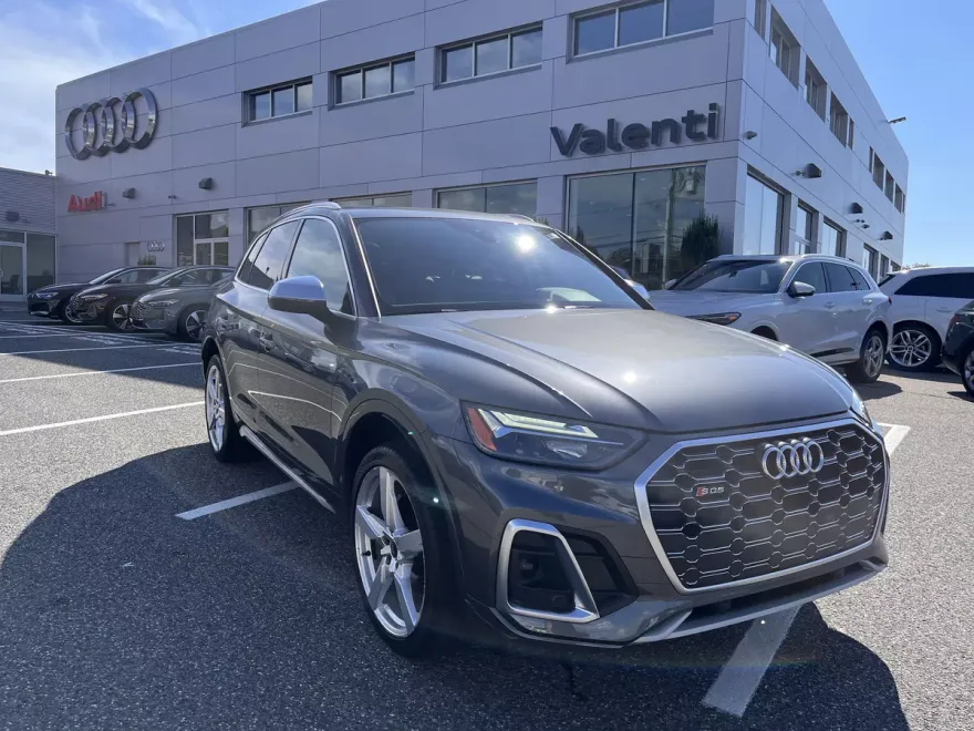2022 Audi SQ5 Premium photo 1