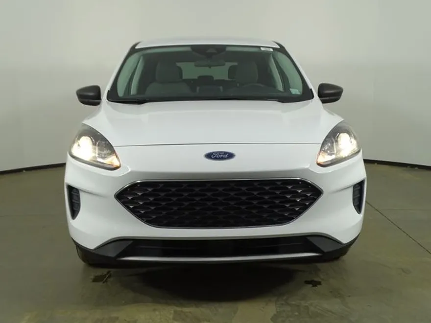2022 Ford Escape SE Hybrid photo 1