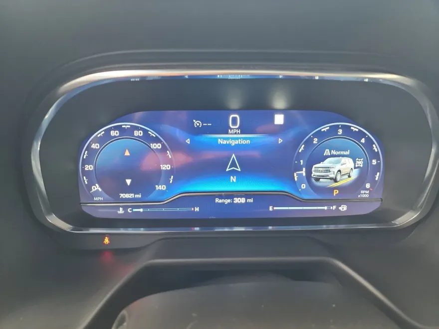 2022 Chevrolet Tahoe LT photo 1