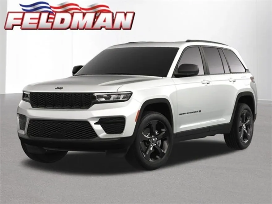 2025 Jeep Grand Cherokee Altitude photo 1