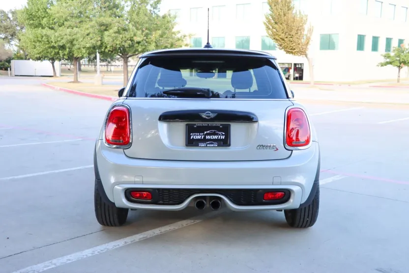 2015 Mini Cooper 2 Door Hardtop S photo 1