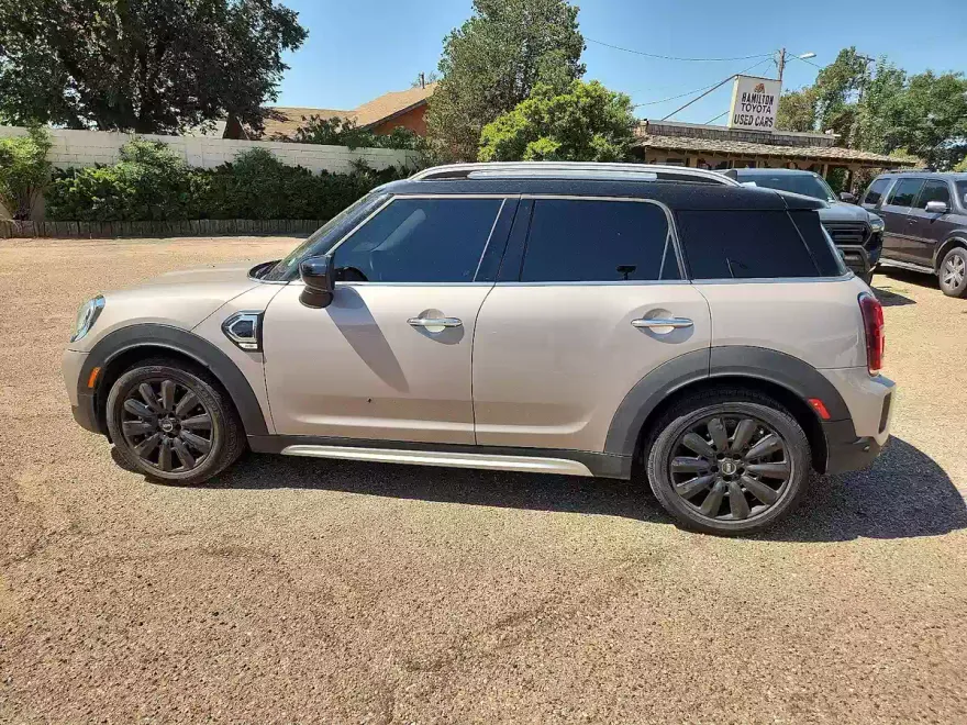 2022 Mini Countryman S photo 1