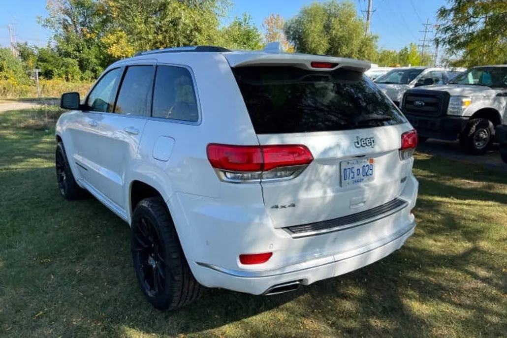 2018 Jeep Grand Cherokee Summit photo 1