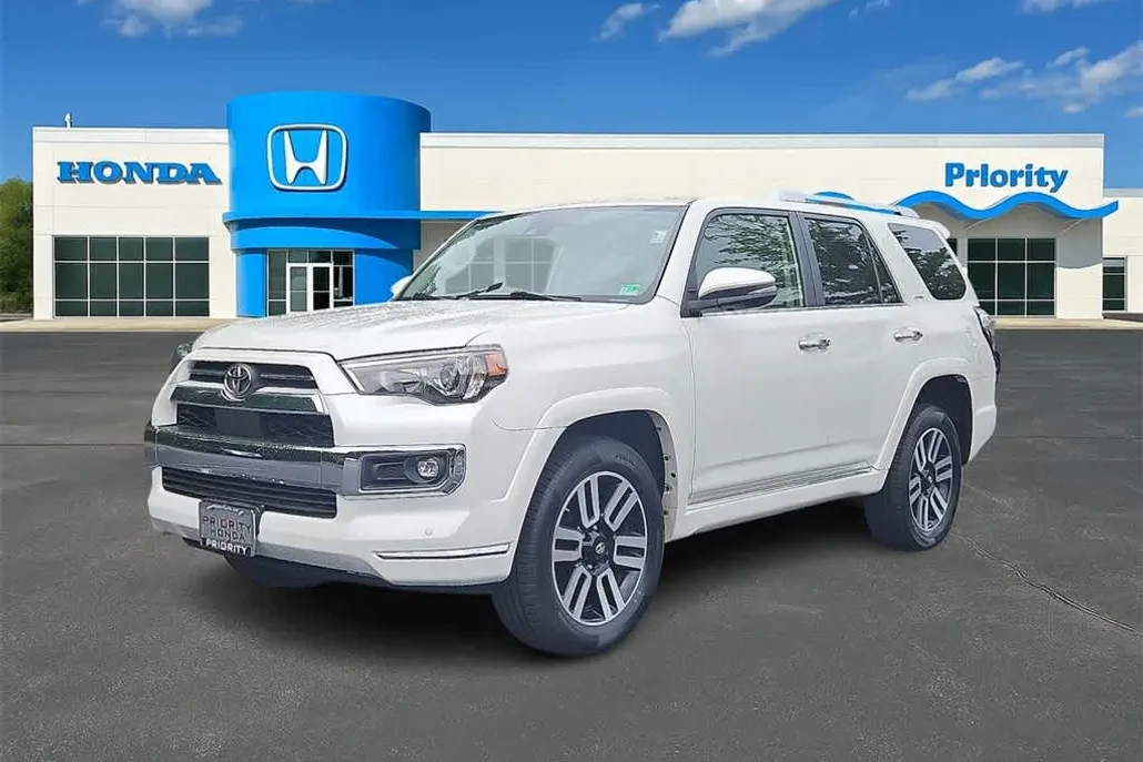 2021 Toyota 4Runner Limited photo 1