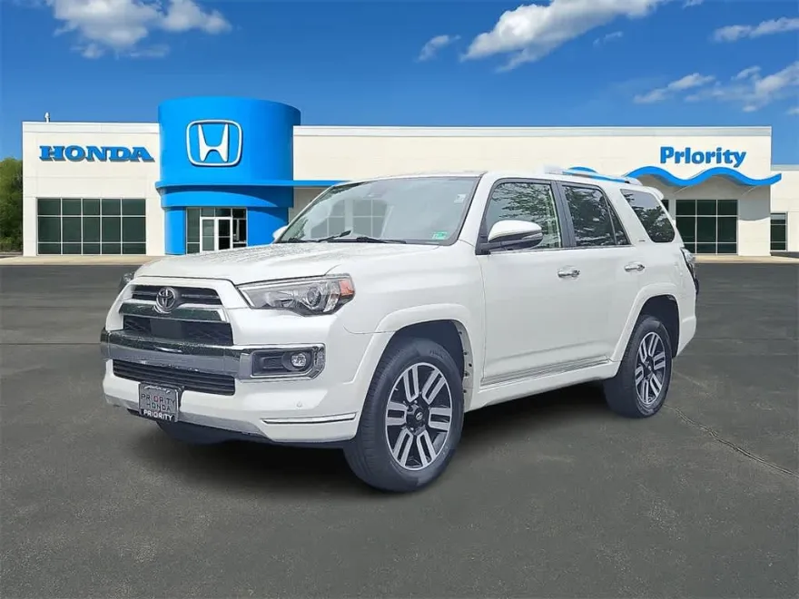 2021 Toyota 4Runner Limited photo 1