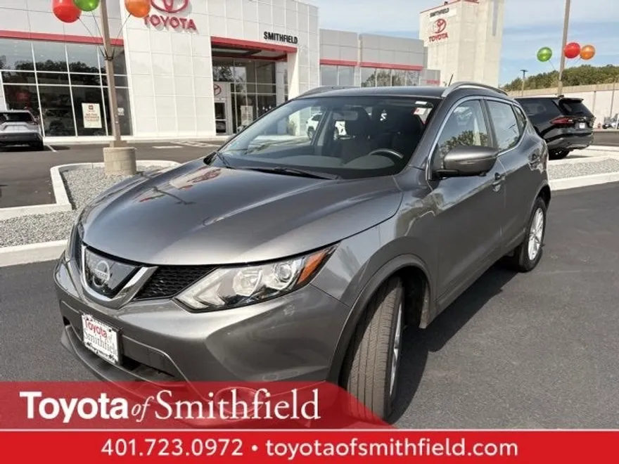 2018 Nissan Rogue Sport SV photo 1