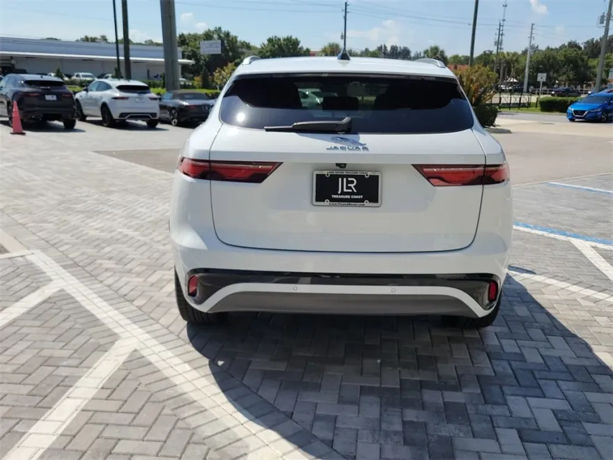 2025 Jaguar F-PACE P250 R-Dynamic S photo 1