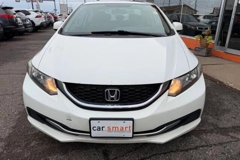2013 Honda Civic LX photo 1