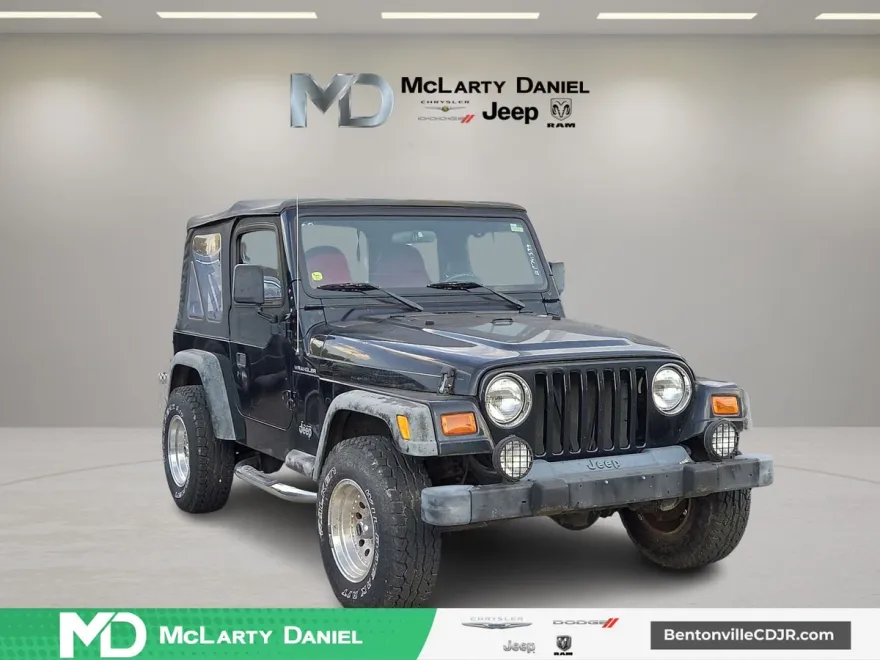 2002 Jeep Wrangler SE photo 1
