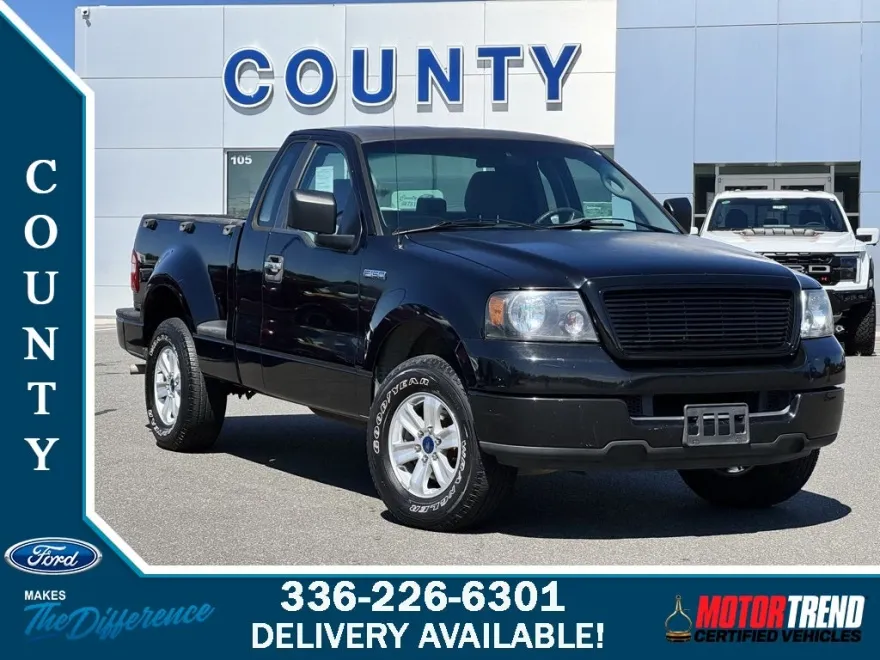2005 Ford F-150 STX photo 1