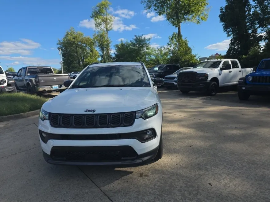 2026 Jeep Compass Latitude Altitude photo 1