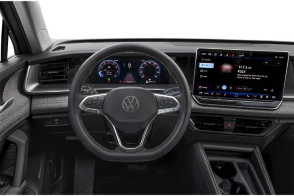 2025 Volkswagen Tiguan S photo 3