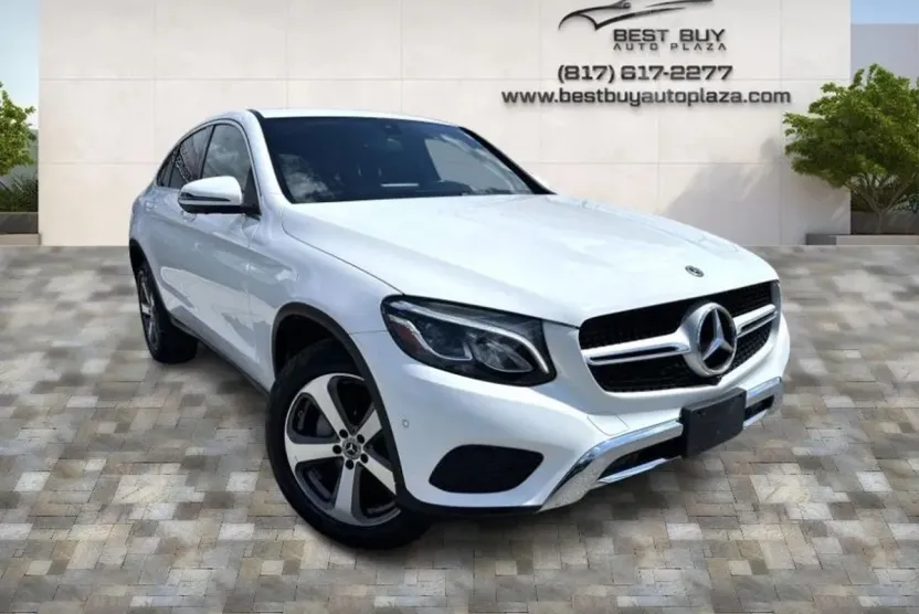 2019 Mercedes Benz GLC Coupe 300 4MATIC photo 1
