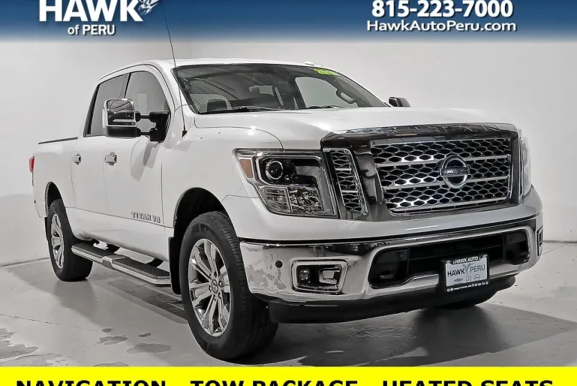 2018 Nissan Titan SL photo 1