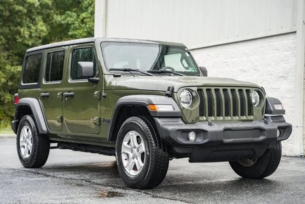 2022 Jeep Wrangler Unlimited Sport S photo 1