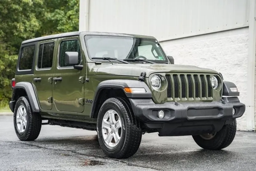2022 Jeep Wrangler Unlimited Sport S photo 1