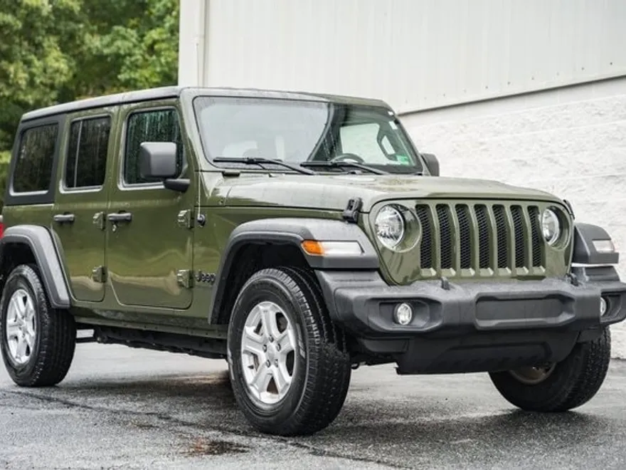 2022 Jeep Wrangler Unlimited Sport S photo 1