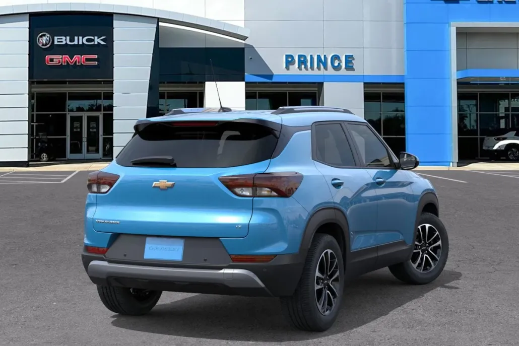 2026 Chevrolet Trailblazer LT photo 1