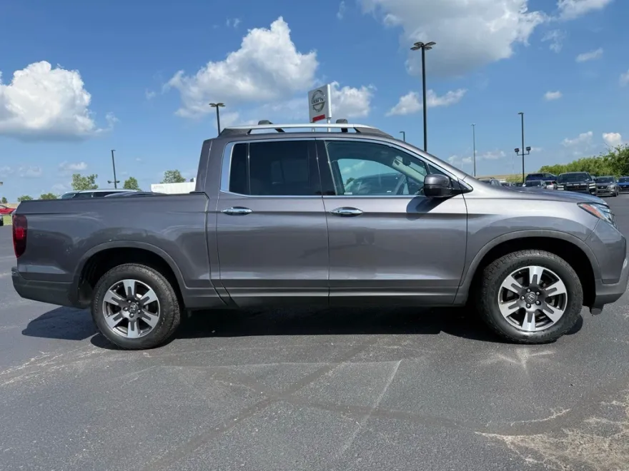 2019 Honda Ridgeline RTL-E photo 1