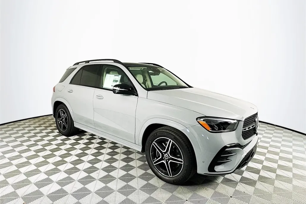 2026 Mercedes Benz GLE 450 4MATIC photo 1