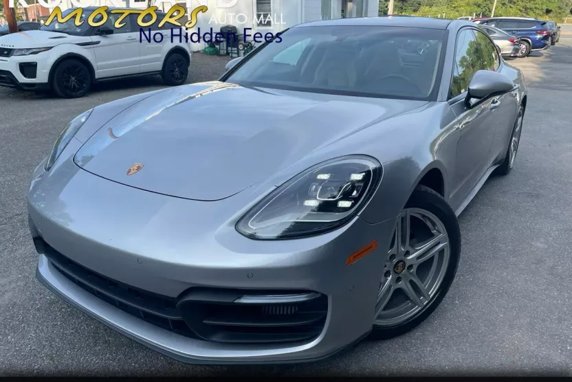 2021 Porsche Panamera 4 photo 1
