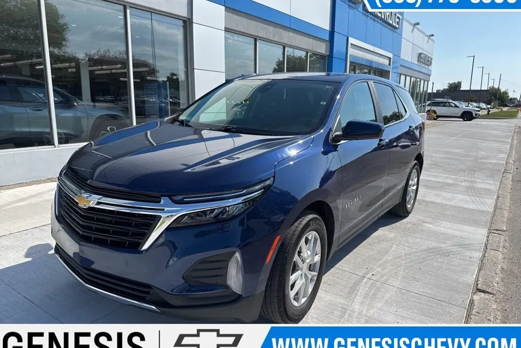 2022 Chevrolet Equinox LT photo 1