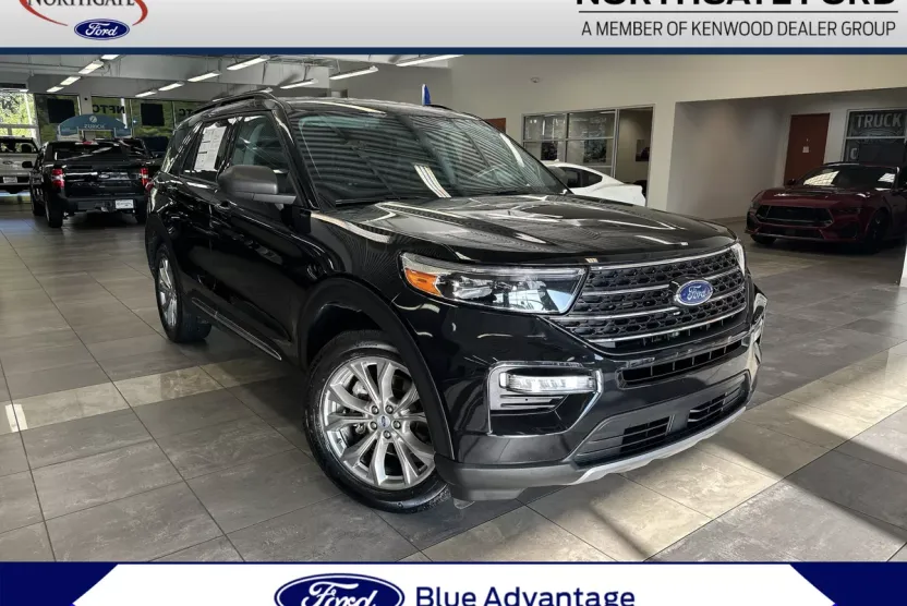 2022 Ford Explorer XLT photo 1