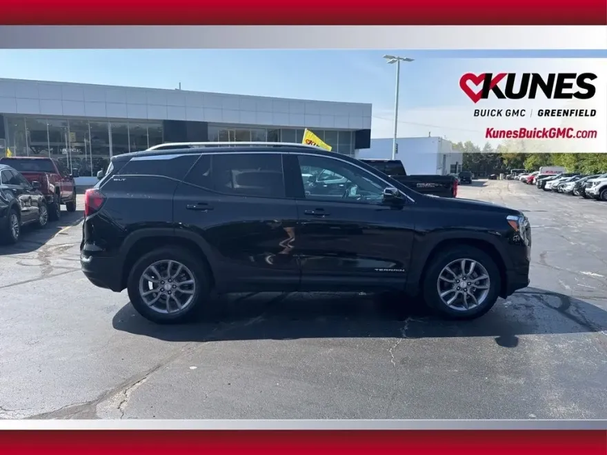 2023 Gmc Terrain SLT photo 1