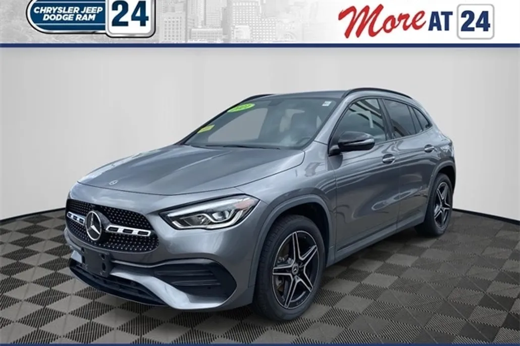 2021 Mercedes Benz GLA 250 4MATIC photo 1
