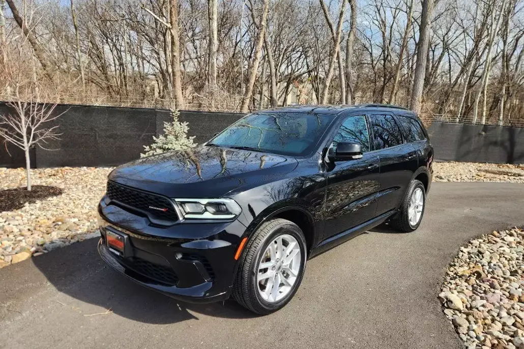 2024 Dodge Durango GT photo 1