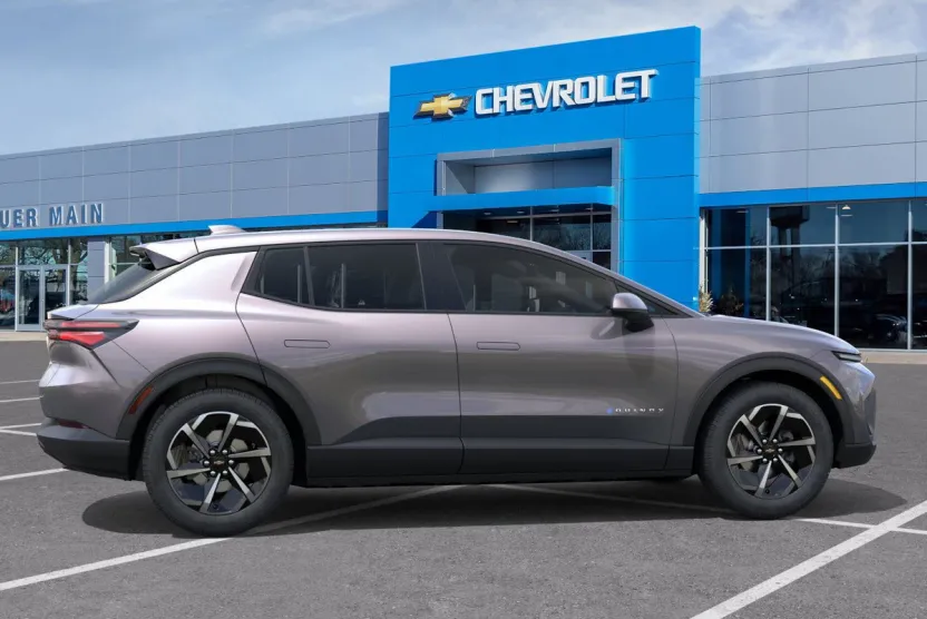2026 Chevrolet Equinox EV 1LT photo 1