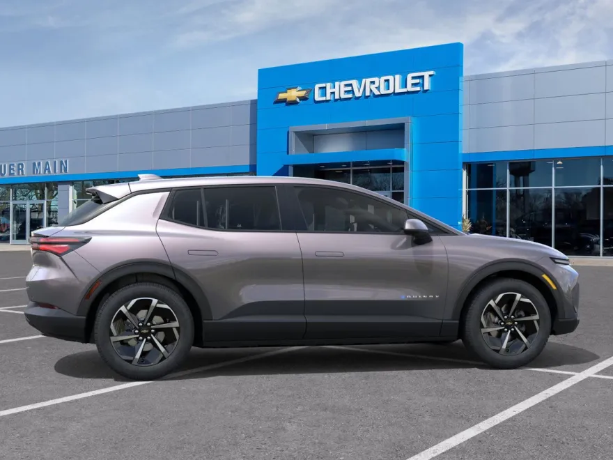 2026 Chevrolet Equinox EV 1LT photo 1