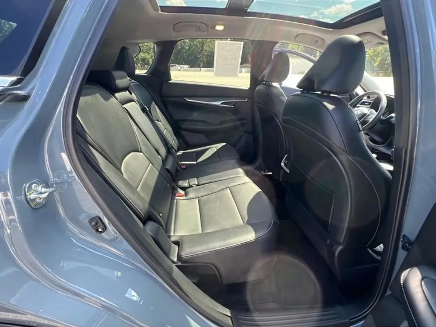 2022 Infiniti QX50 Luxe SPORT photo 1