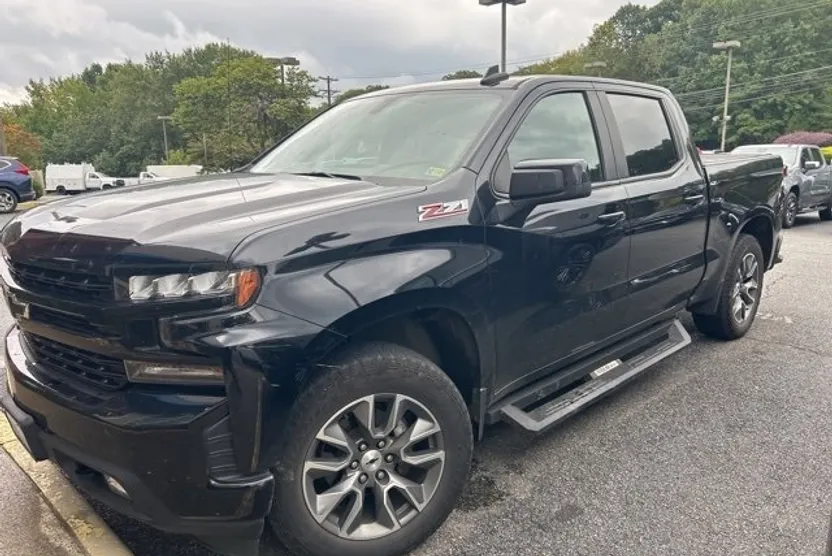 2021 Chevrolet Silverado 1500 RST photo 1