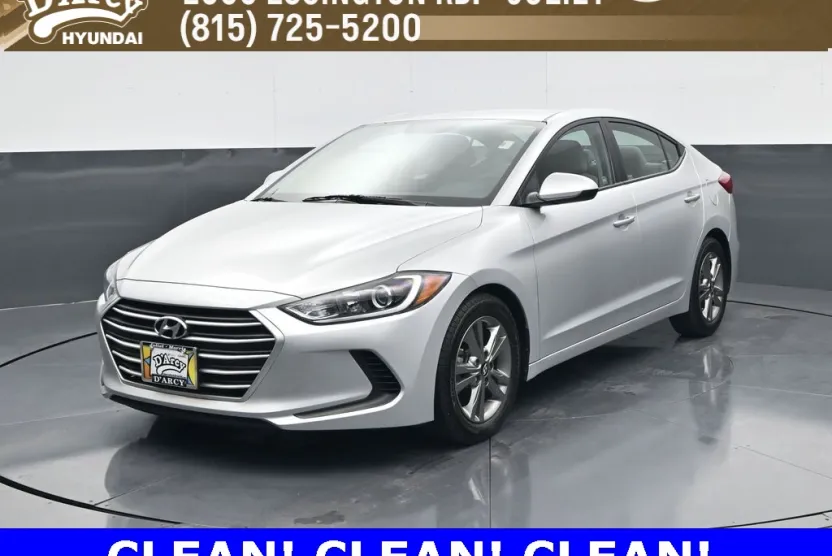 2018 Hyundai Elantra SEL photo 1
