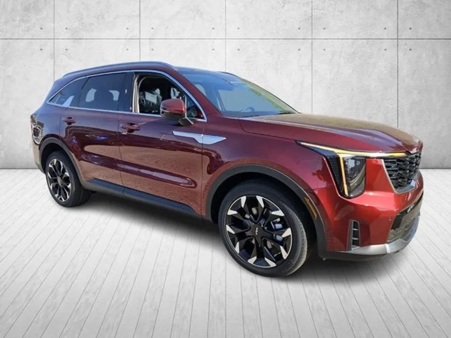 2025 Kia Sorento EX photo 1