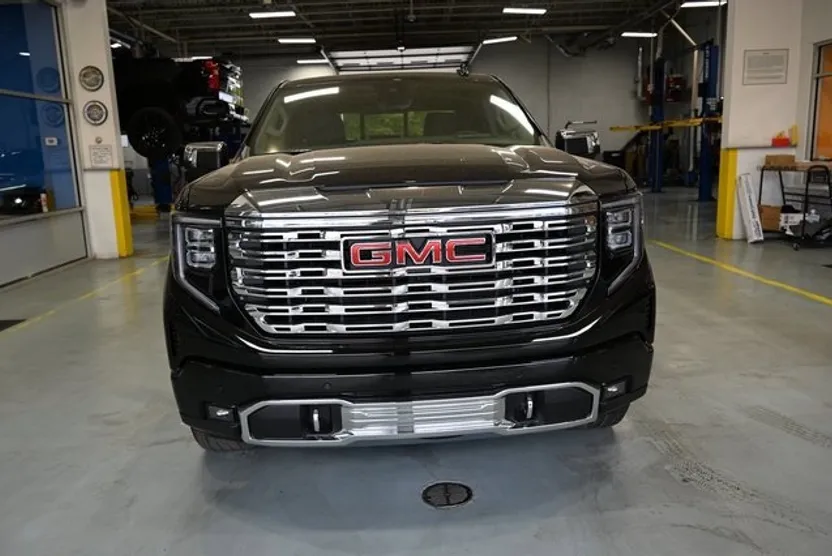 2026 Gmc Sierra 1500 Denali photo 1