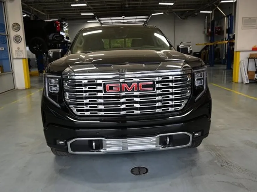 2026 Gmc Sierra 1500 Denali photo 1