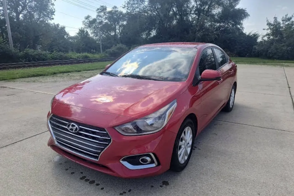 2021 Hyundai Accent SEL photo 1