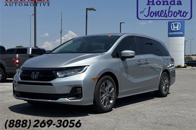 2025 Honda Odyssey Touring photo 1