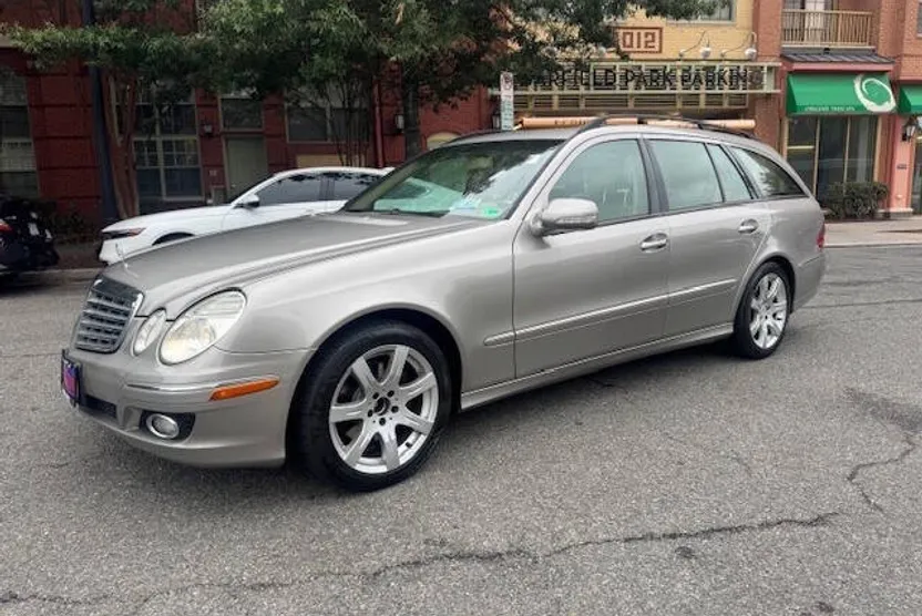 2007 Mercedes Benz E 350 4MATIC photo 1