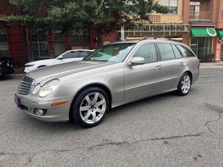 2007 Mercedes Benz E 350 4MATIC photo 1