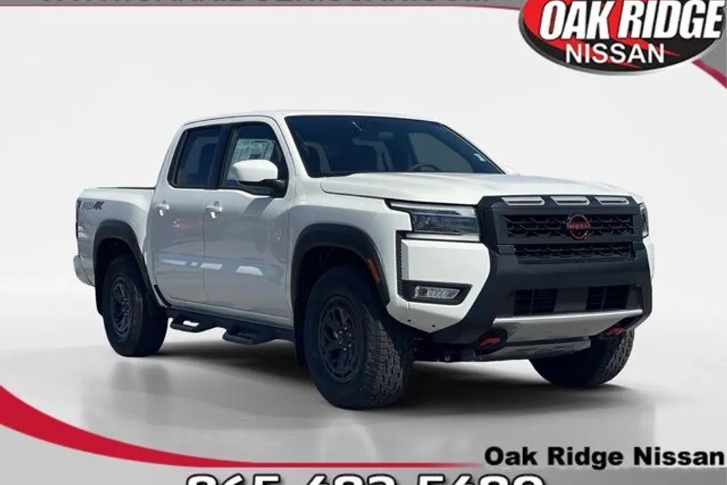 2025 Nissan Frontier PRO-4X photo 1