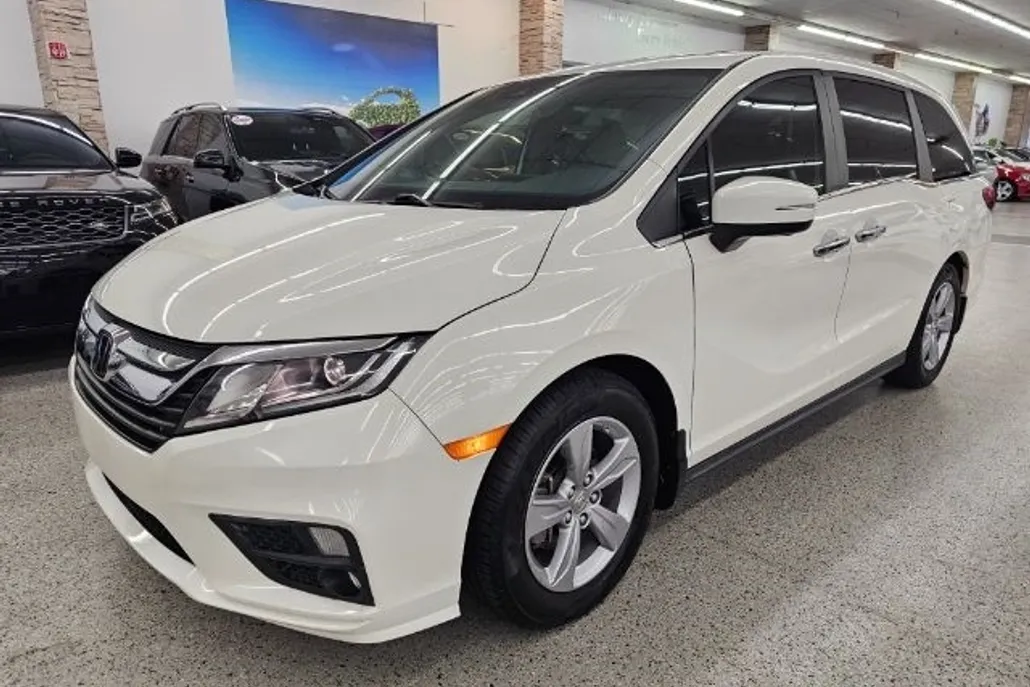 2019 Honda Odyssey EX-L photo 1
