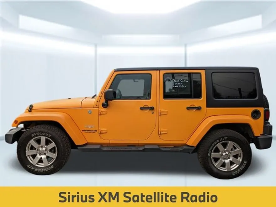 2012 Jeep Wrangler Unlimited Sahara photo 1