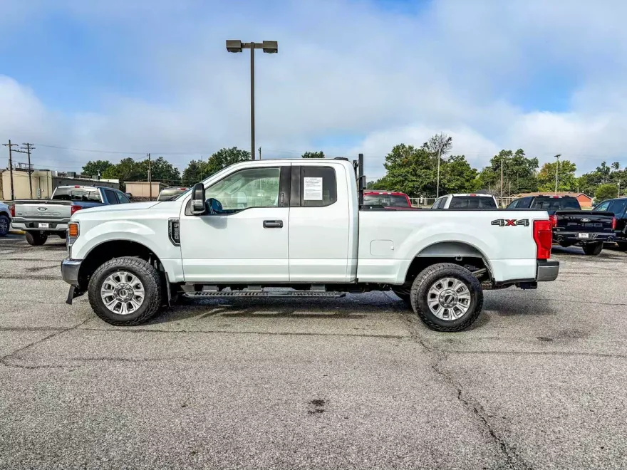 2022 Ford F-250 XLT photo 1