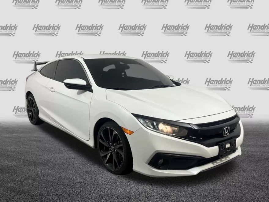 2019 Honda Civic Sport photo 1