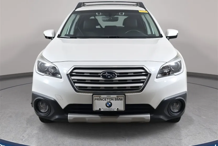 2017 Subaru Outback 2.5i photo 1